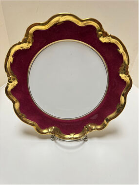 Athlone Marone by Coalport Bone China 9 1/8" Sheffield Dessert Plate Ruffled